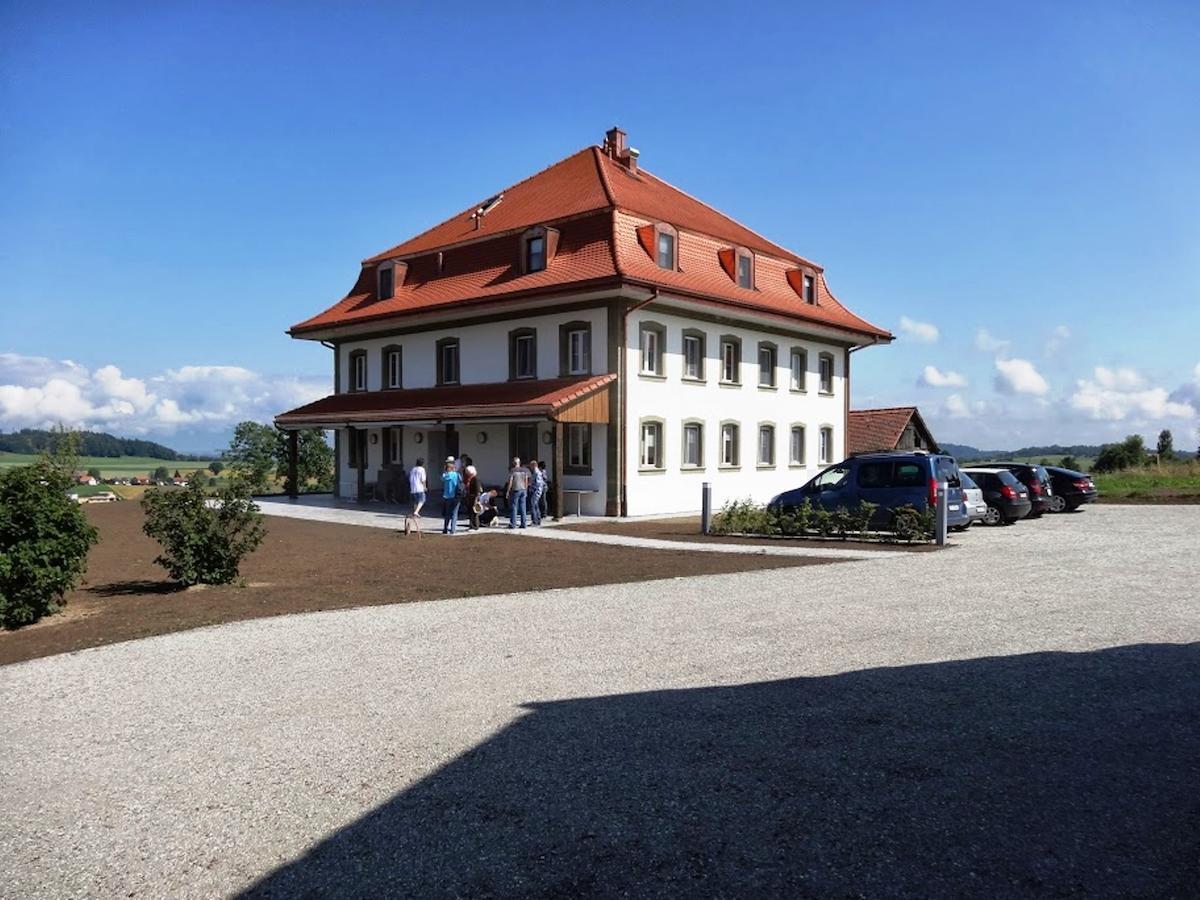 Le Relais Du Chateau Monney Cournillens Exterior foto