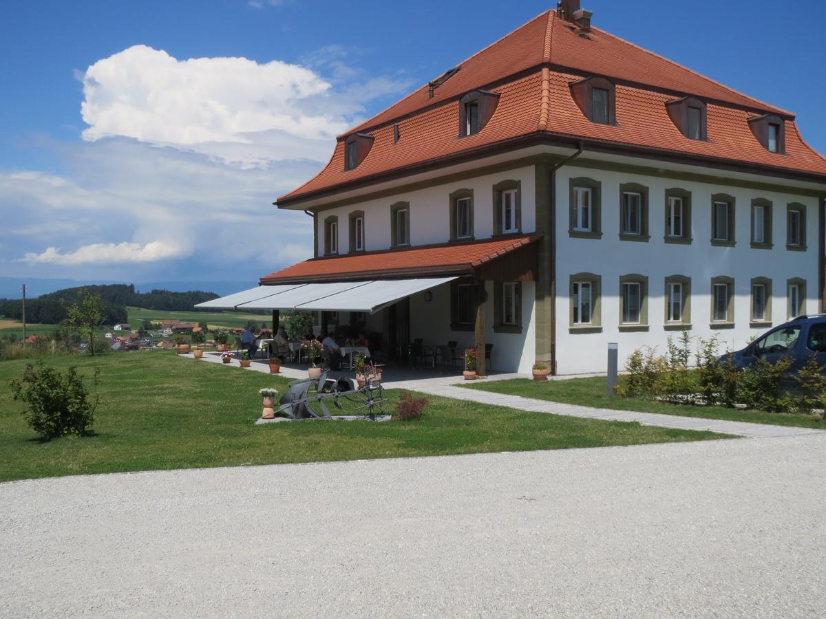 Le Relais Du Chateau Monney Cournillens Exterior foto
